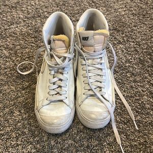 nike blazers off white size 7.5